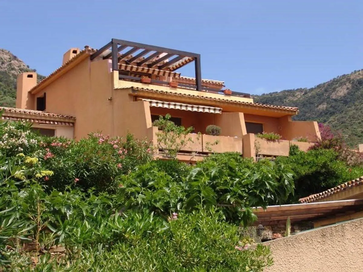 Studio 4 Couchages Avec Terrasse, Parking Et Proche Plage Au Lavandou - Fr-1-251-240 Le Lavandou Apartment
